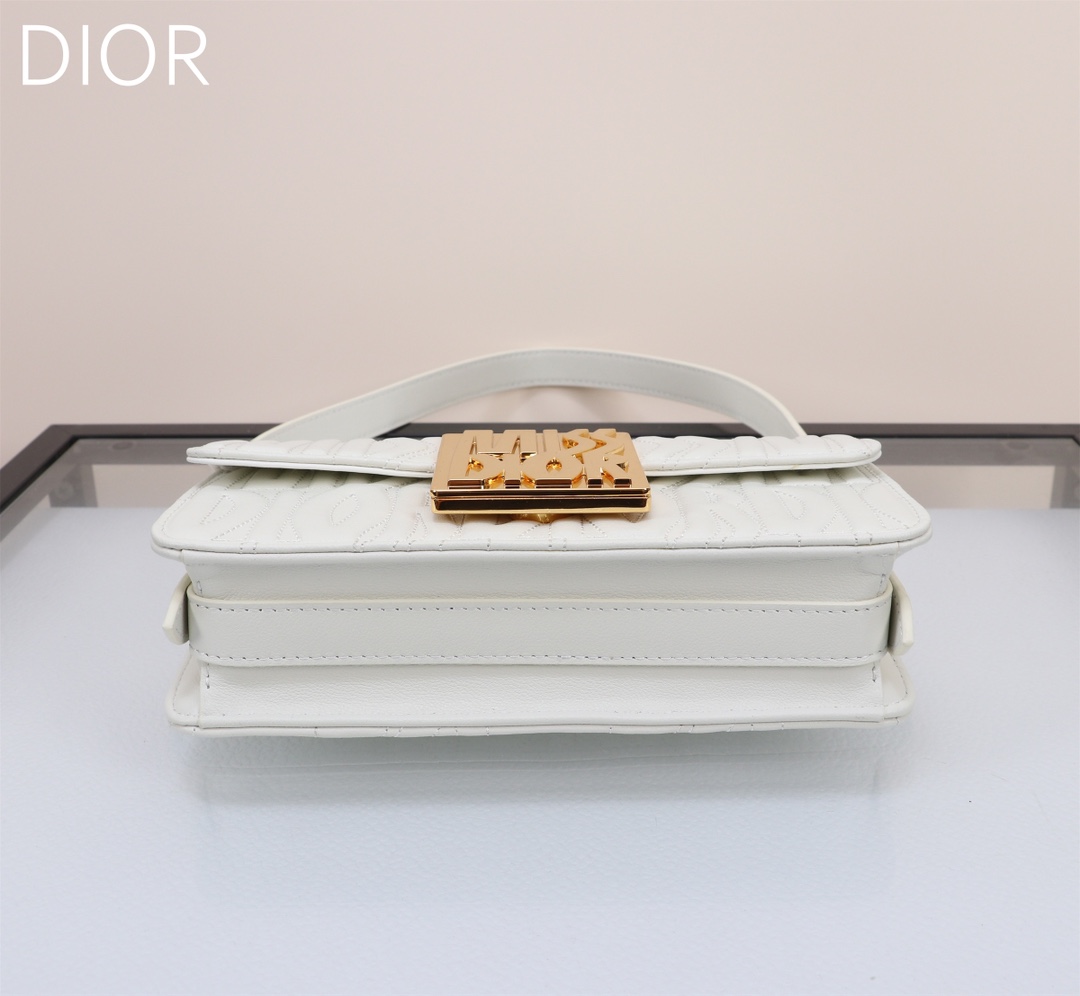 Dior Handbags AAA(Women)-524