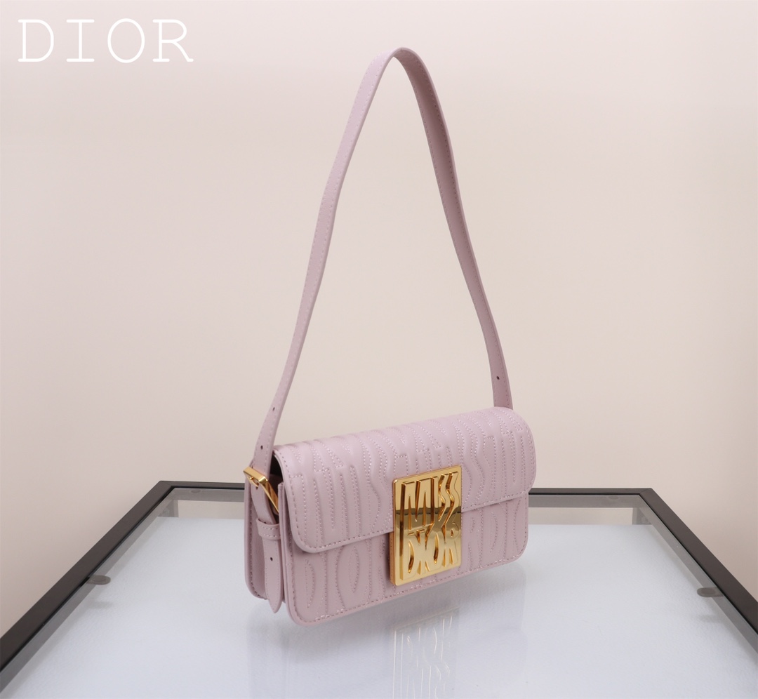 Dior Handbags AAA(Women)-525