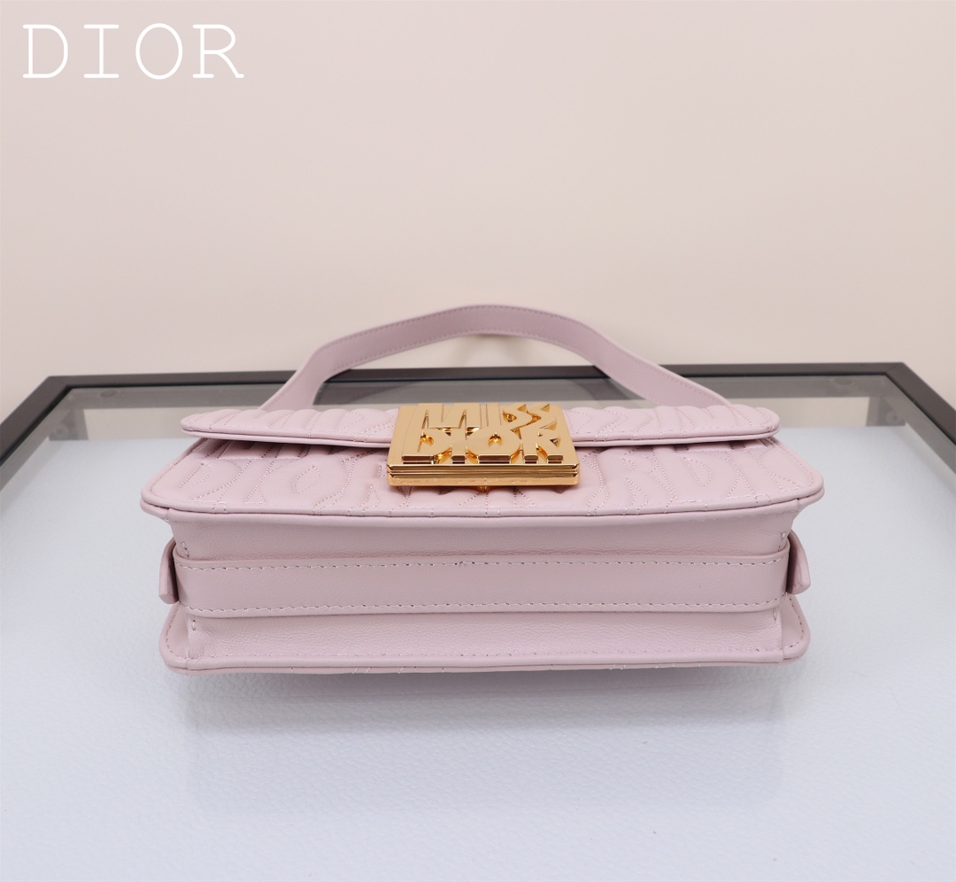 Dior Handbags AAA(Women)-525