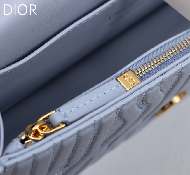 Dior Handbags AAA(Women)-526