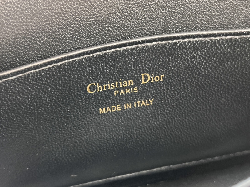 Dior Handbags AAA(Women)-528