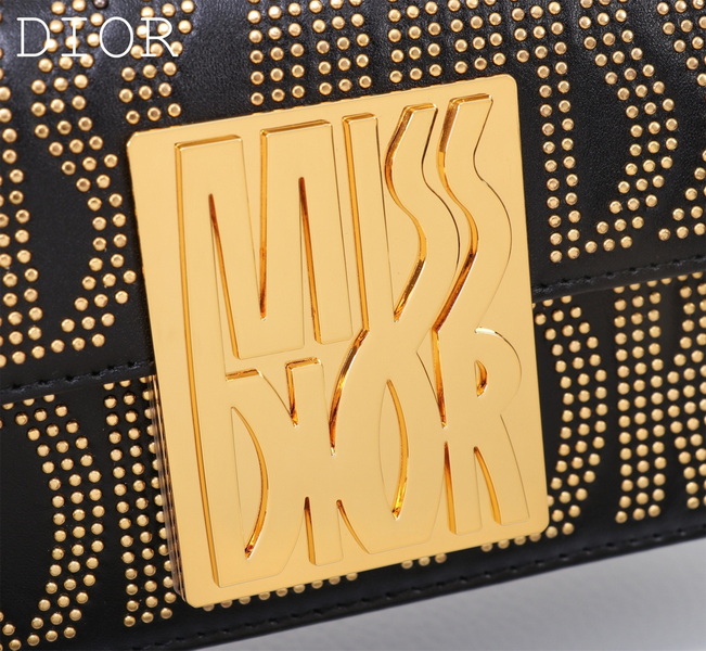 Dior Handbags AAA(Women)-529