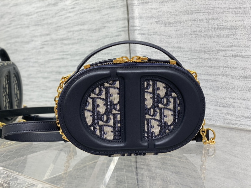 Dior Handbags AAA(Women)-530