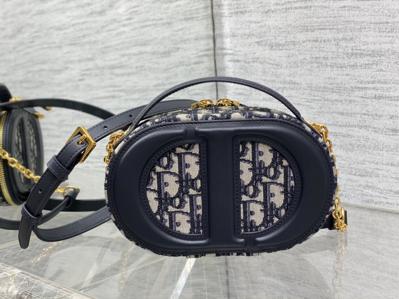Dior Handbags AAA(Women)-530