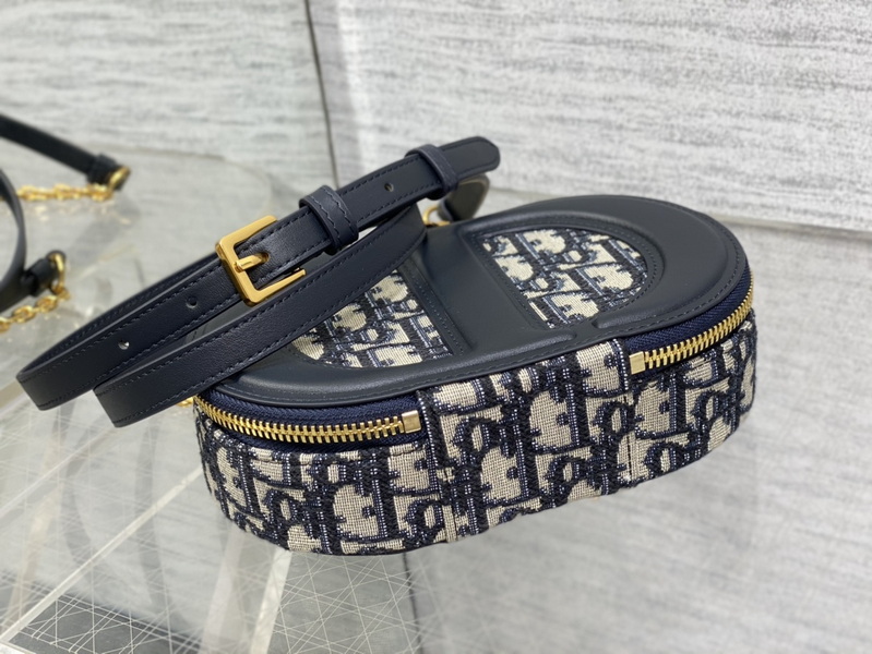 Dior Handbags AAA(Women)-530
