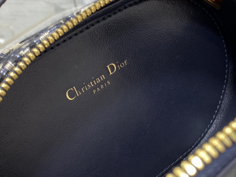 Dior Handbags AAA(Women)-530