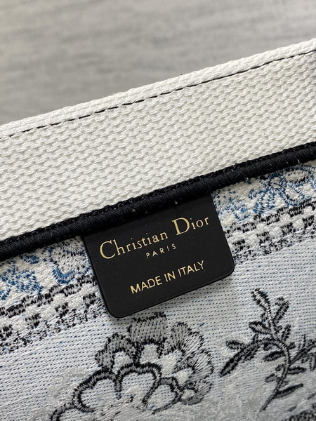Dior Handbags AAA(Women)-533