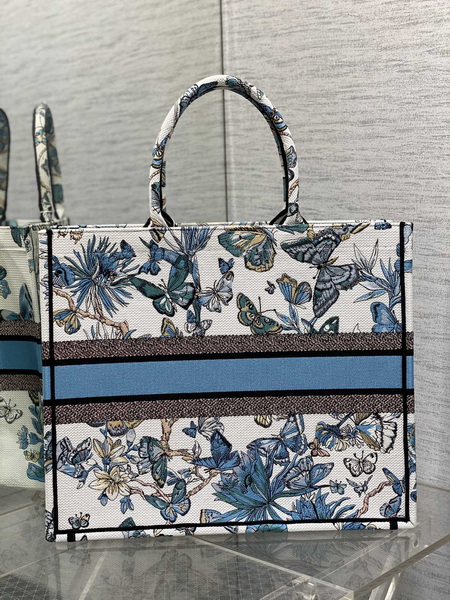 Dior Handbags AAA(Women)-534
