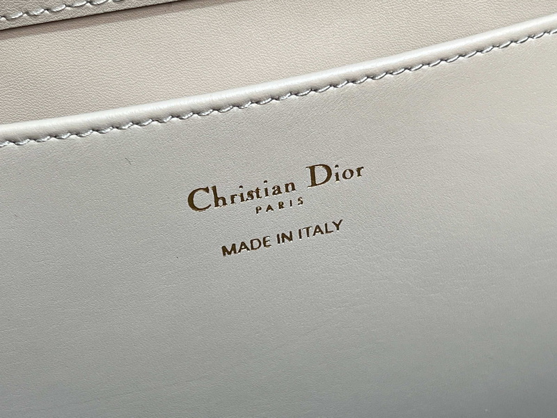 Dior Handbags AAA(Women)-538