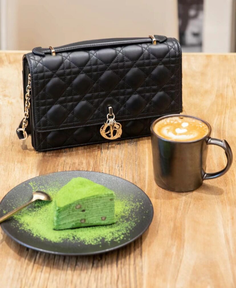 Dior Handbags AAA(Women)-542