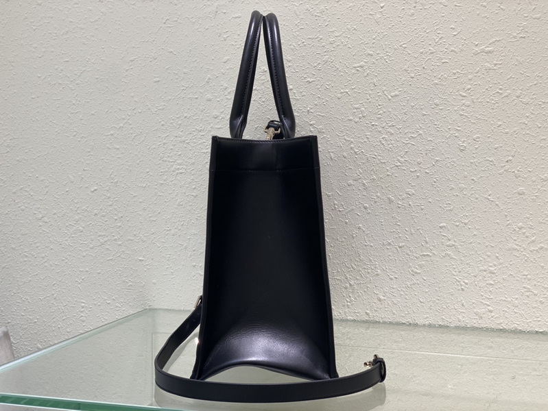 Dior Handbags AAA(Women)-545