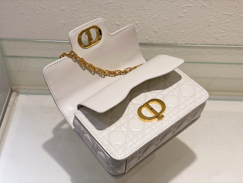 Dior Handbags AAA(Women)-547