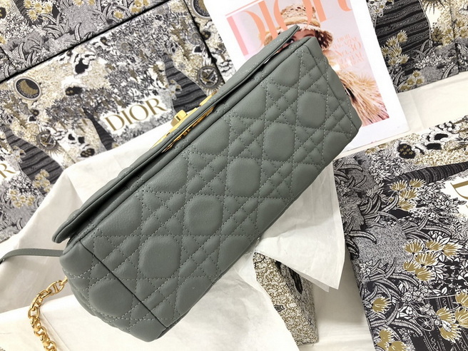 Dior Handbags AAA(Women)-548