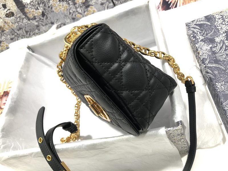 Dior Handbags AAA(Women)-549