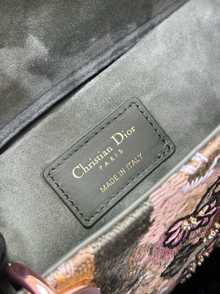 Dior Handbags AAA(Women)-551