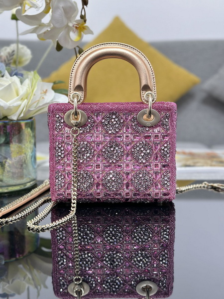 Dior Handbags AAA(Women)-553