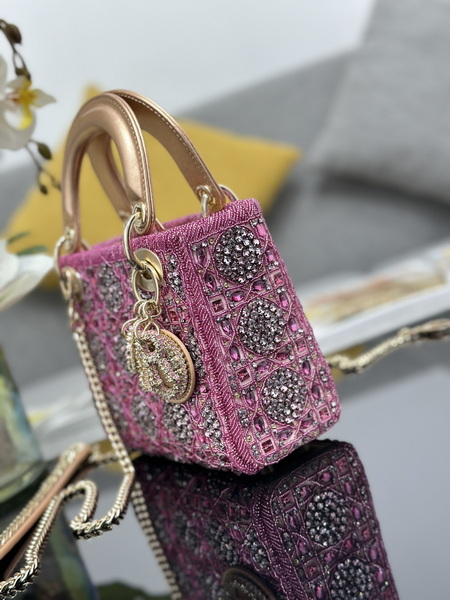 Dior Handbags AAA(Women)-553