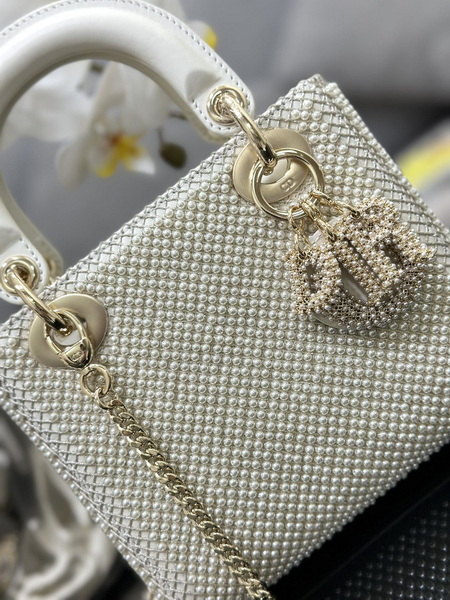 Dior Handbags AAA(Women)-554