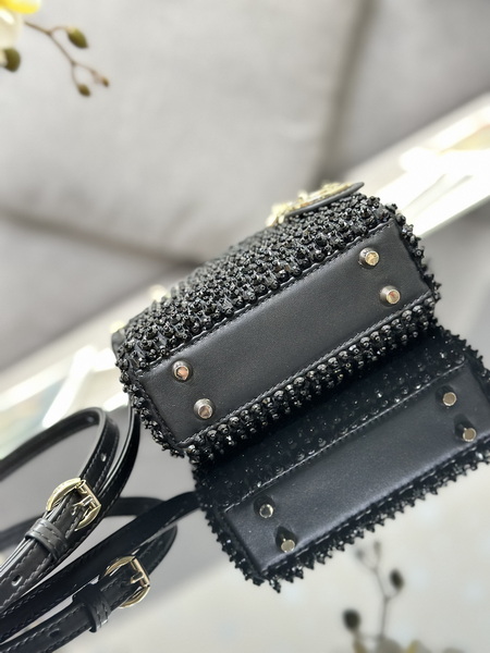 Dior Handbags AAA(Women)-557