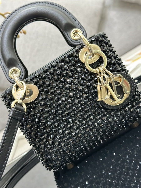 Dior Handbags AAA(Women)-557