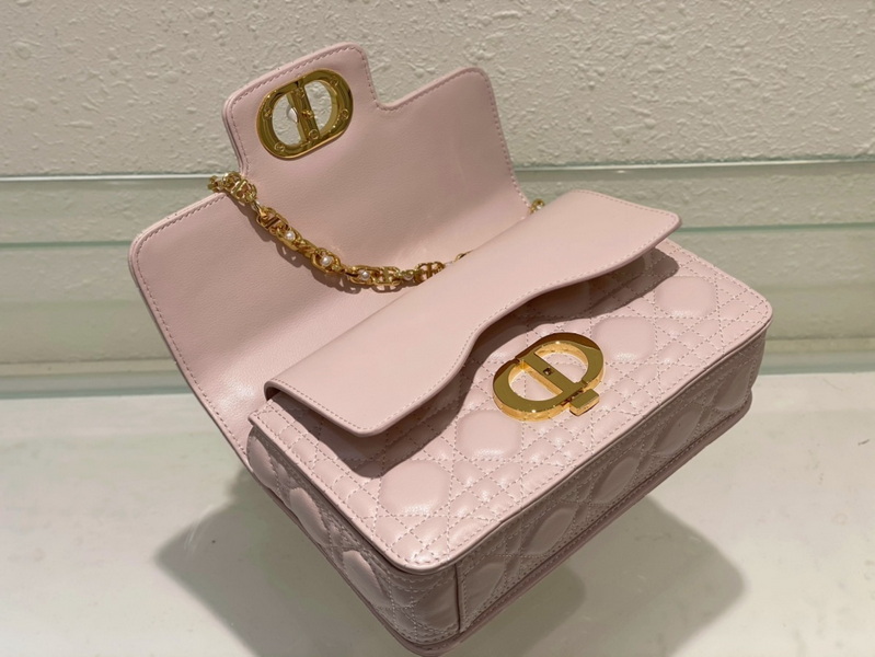 Dior Handbags AAA(Women)-560