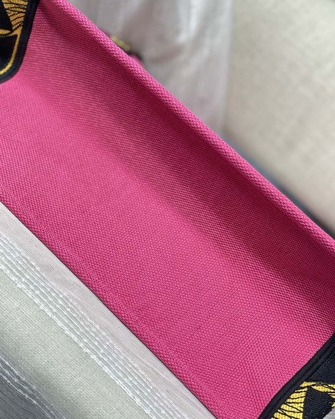 Dior Handbags AAA(Women)-567