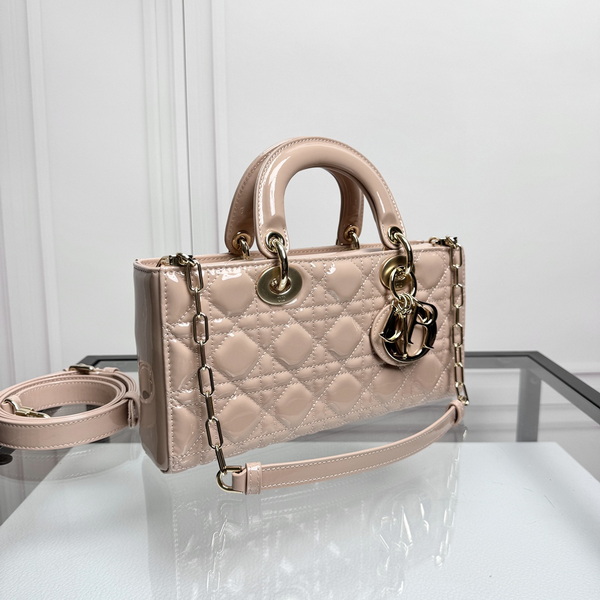 Dior Handbags AAA(Women)-569
