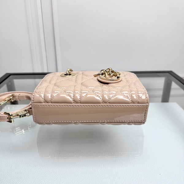 Dior Handbags AAA(Women)-577