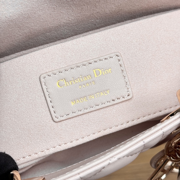 Dior Handbags AAA(Women)-578