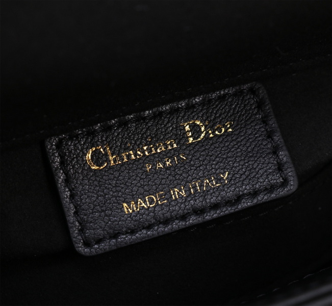 Dior Handbags AAA(Women)-582