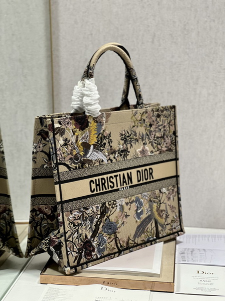 Dior Handbags AAA(Women)-586