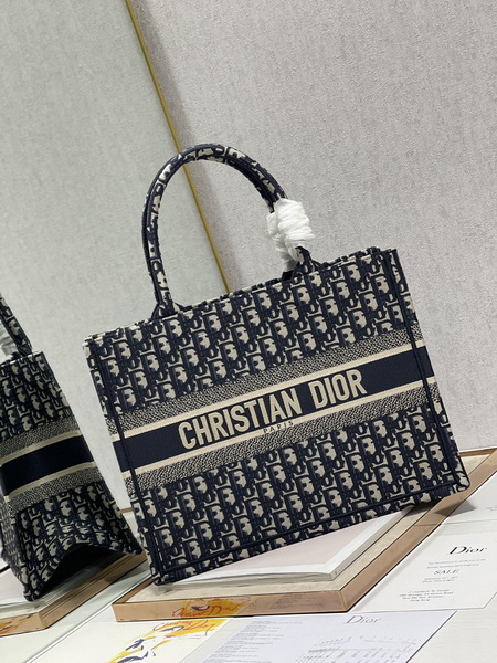 Dior Handbags AAA(Women)-589