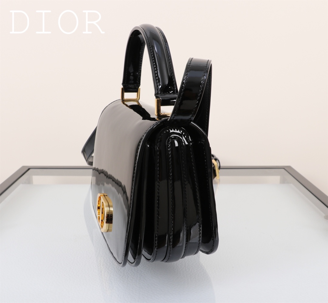 Dior Handbags AAA(Women)-595