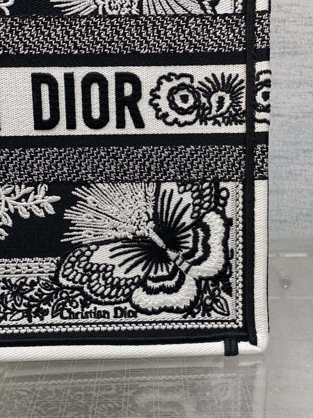 Dior Handbags AAA(Women)-601