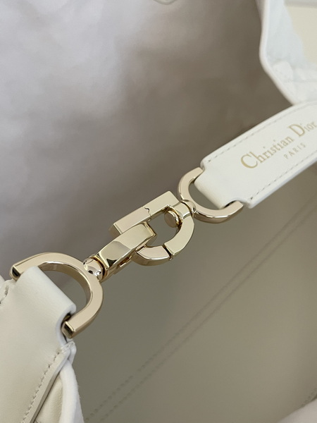 Dior Handbags AAA(Women)-602