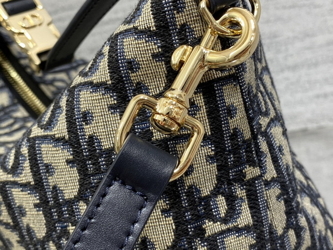 Dior Handbags AAA(Women)-604