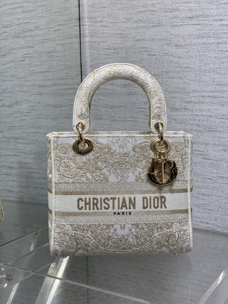 Dior Handbags AAA(Women)-608