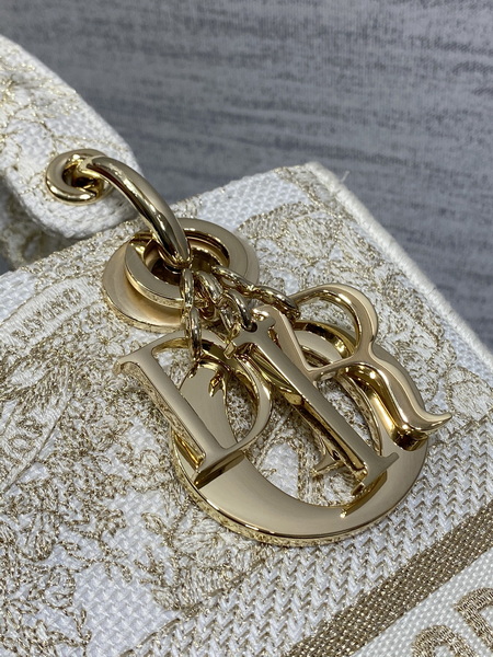 Dior Handbags AAA(Women)-608