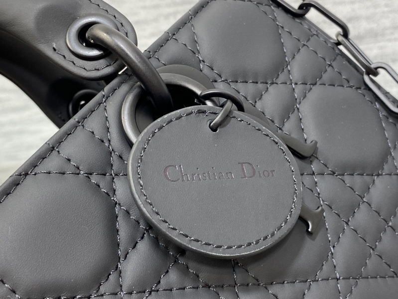 Dior Handbags AAA(Women)-616