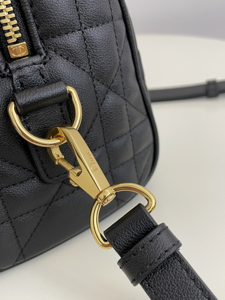 Dior Handbags AAA(Women)-626