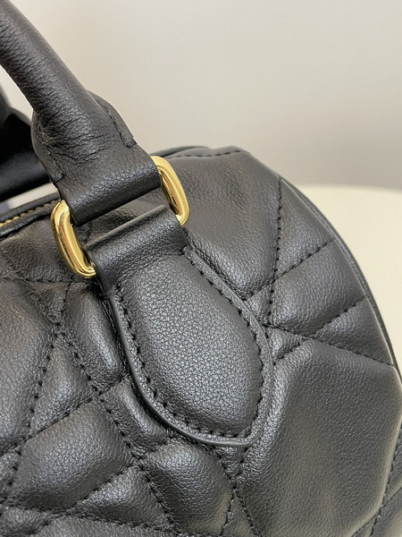 Dior Handbags AAA(Women)-626