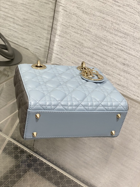 Dior Handbags AAA(Women)-633