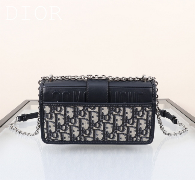 Dior Handbags AAA(Women)-637