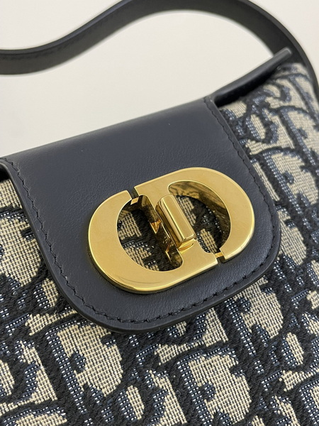 Dior Handbags AAA(Women)-639