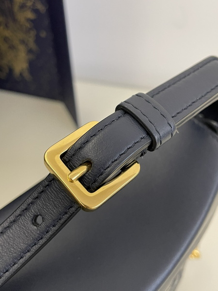 Dior Handbags AAA(Women)-639