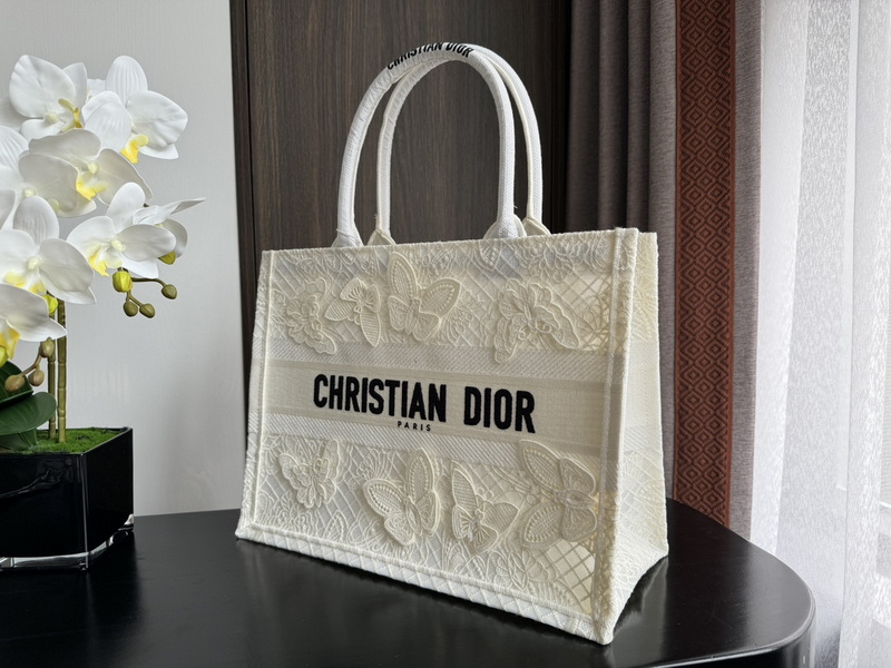 Dior Handbags AAA(Women)-648