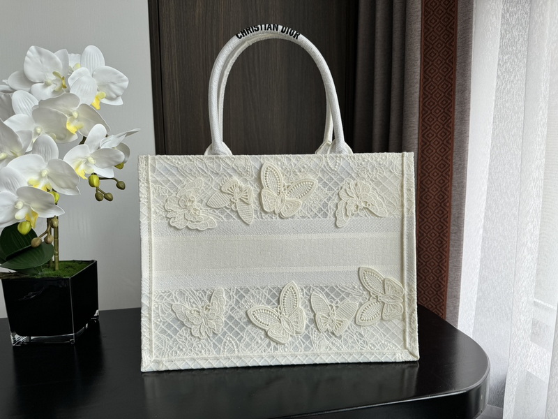 Dior Handbags AAA(Women)-648