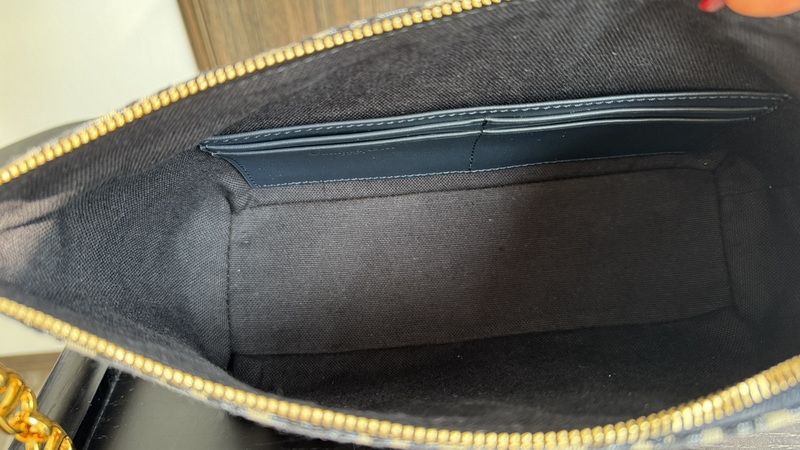 Dior Handbags AAA(Women)-660