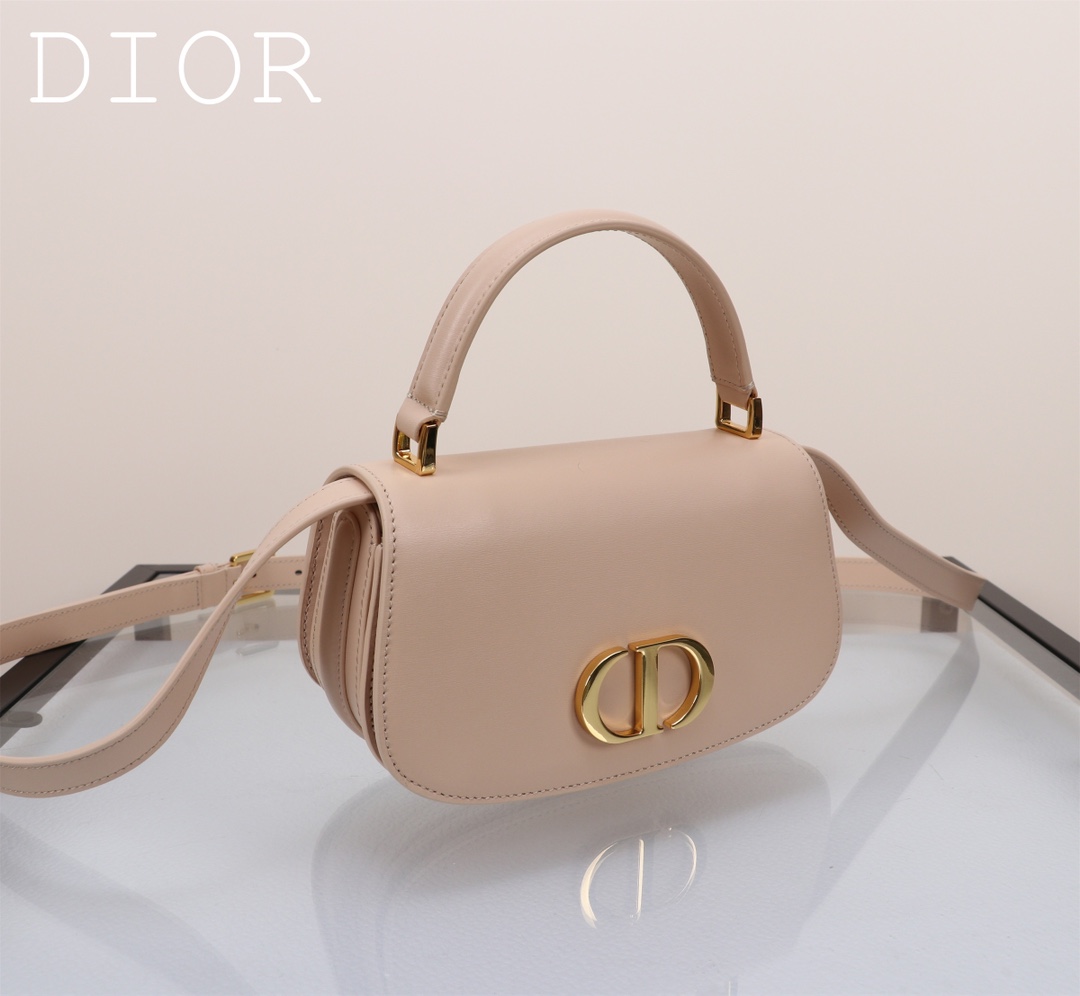 Dior Handbags AAA(Women)-681