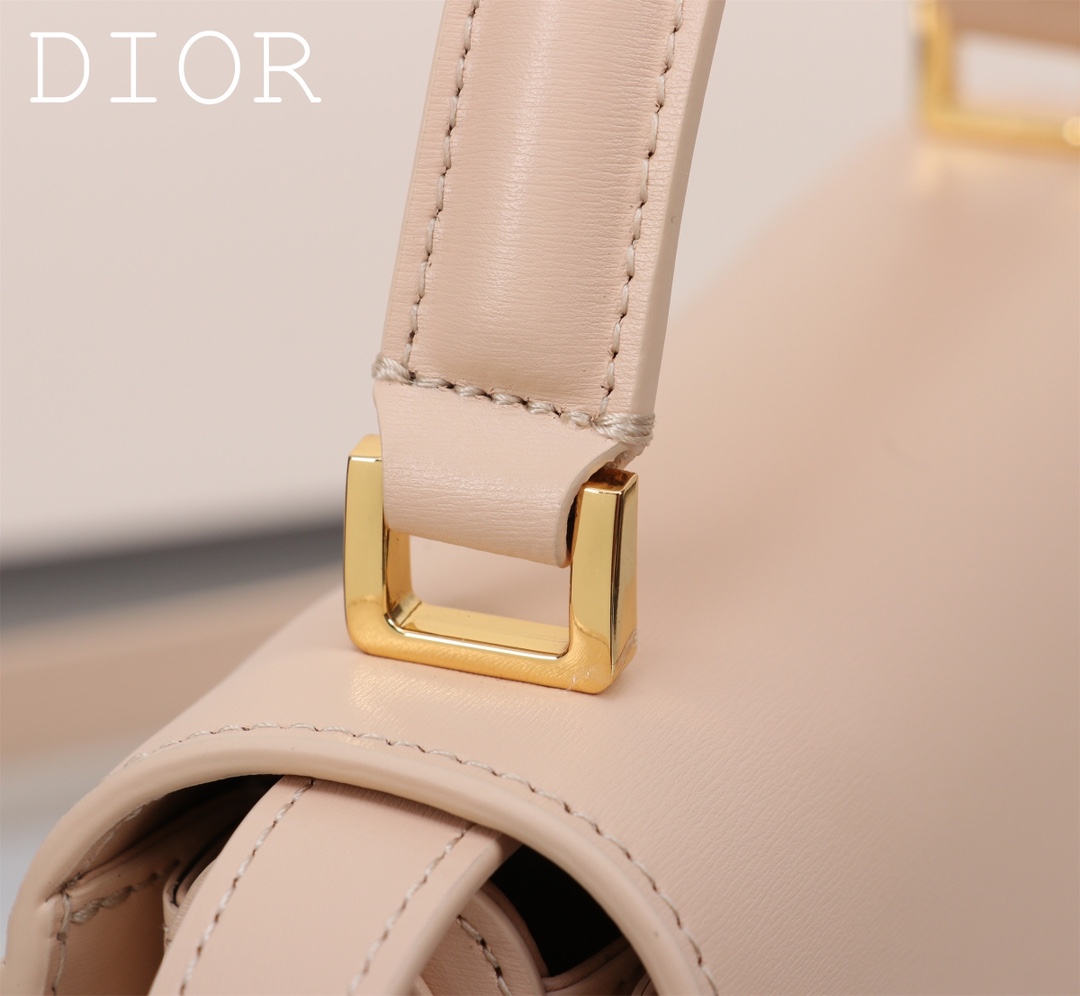 Dior Handbags AAA(Women)-681